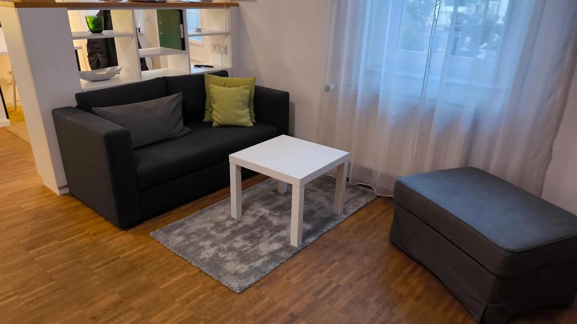 Komfort Apartment In Duesseldorf 0*, Дюссельдорф